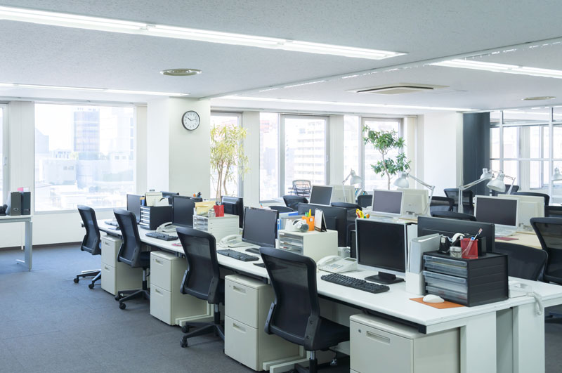 empty-corporate-office